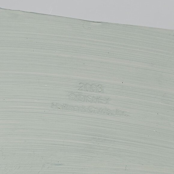 Hallmark Keepsake Disneys Lady & The Tramp Signs Of Affection Ornament 2008 - Picture 7 of 7